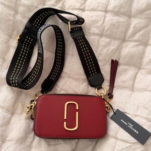 NWT Marc Jacobs Red The Snapshot Camera Bag with Gold Accents